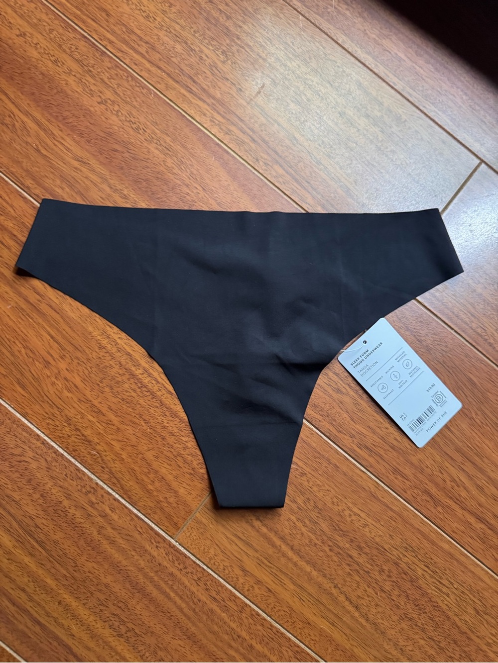 Athleta Womens Black Seamless Sleek Form Thong Underwear NWT Small